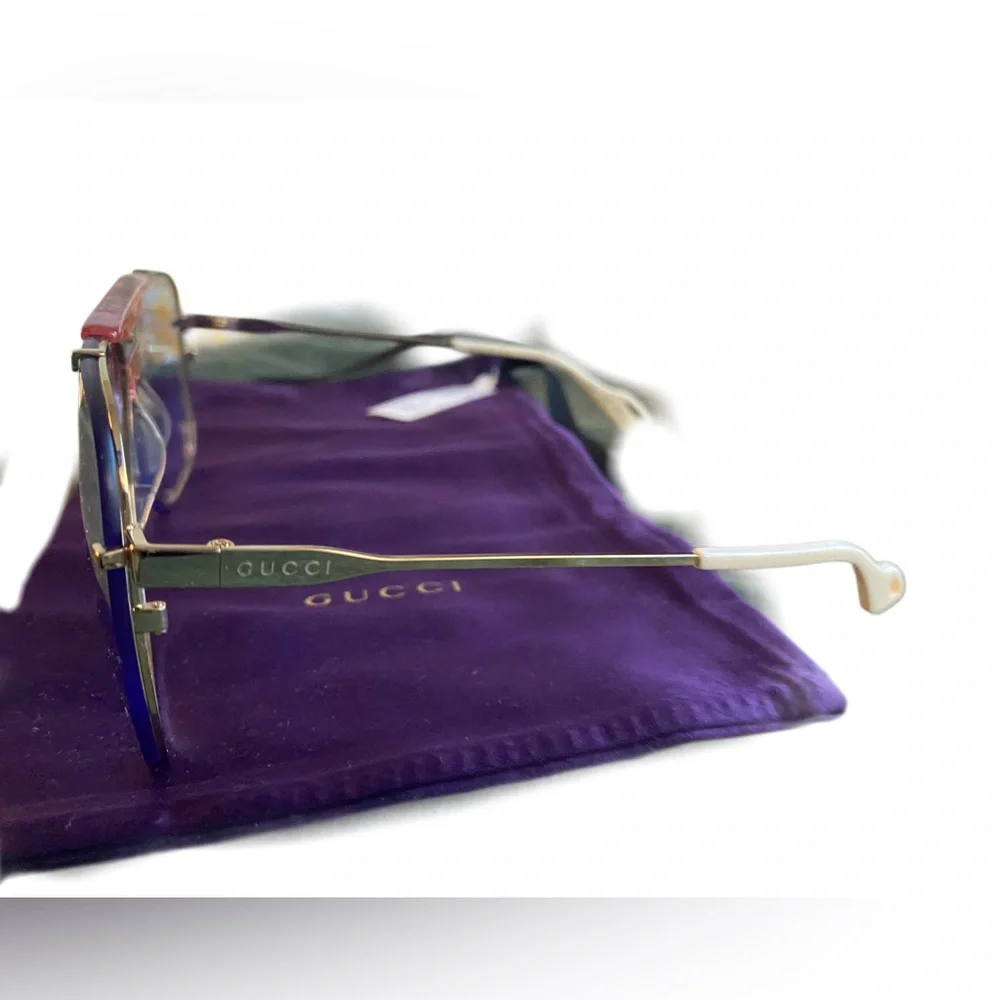 Gucci GG0739S 135mm Aviator Sunglasses w/ GoldFrames & Blue Non-Polarized Lenses - Picture 6 of 10